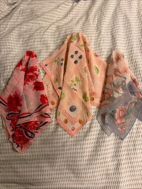Vintage Scarf Bundle Lot 3pc Jones New York Pastel Coquette Floral